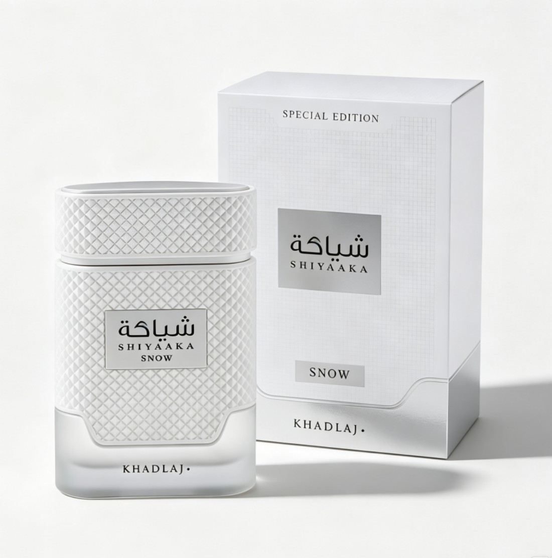 KHADLAJの白と黒を基調としたニュートラルな香りの香水が - Perfume Fragrance Jean Paul Gaultier Le Male のレビューと価格