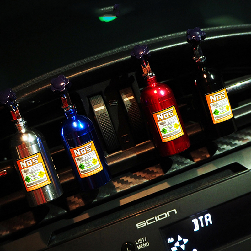 NOS窒素ボトル型車用芳香剤 - ホットセール エアベントア - Perfume Fragrance Sale のレビューと価格